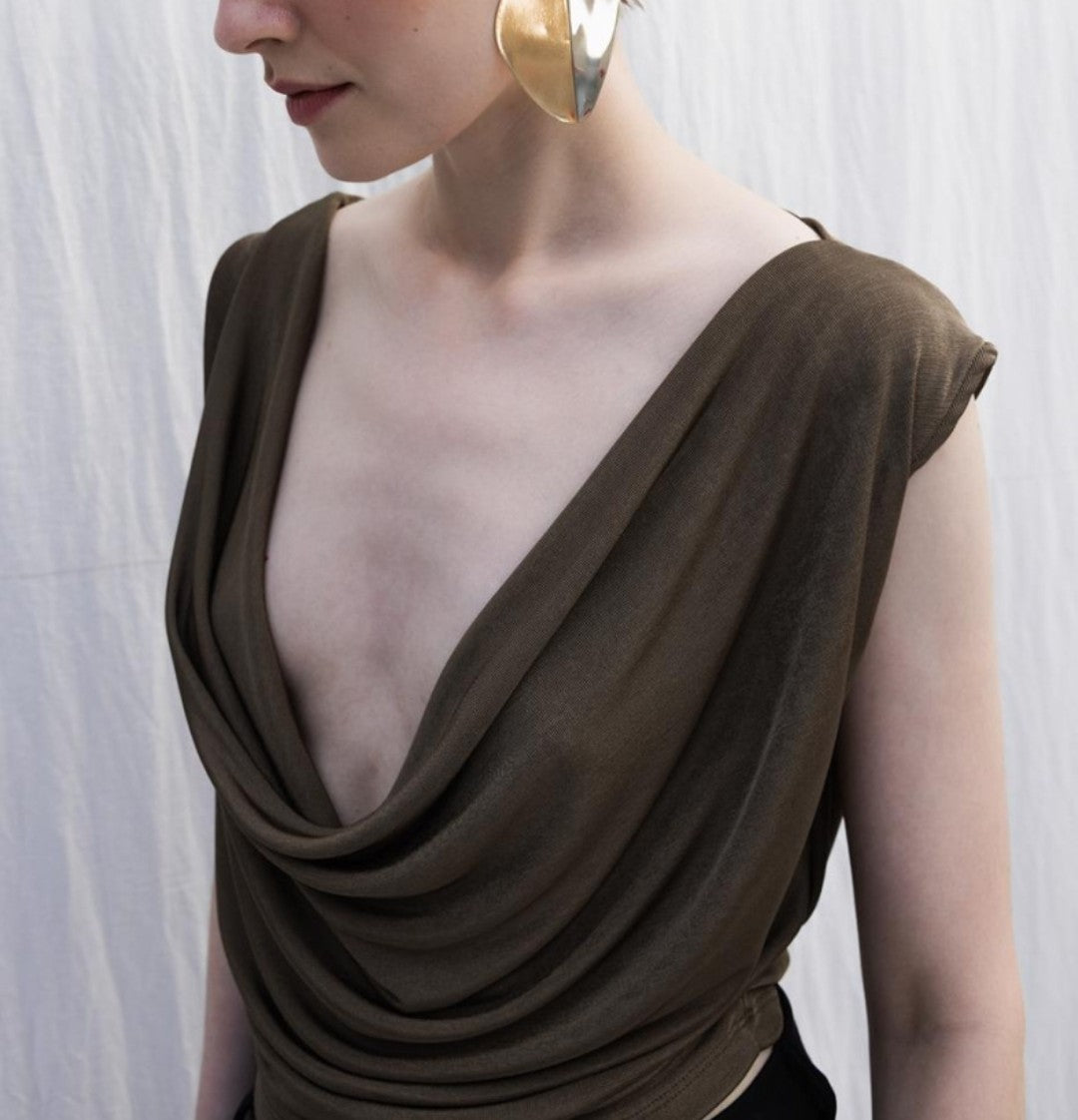 Blouse with Front and Back Neck Collar Detail