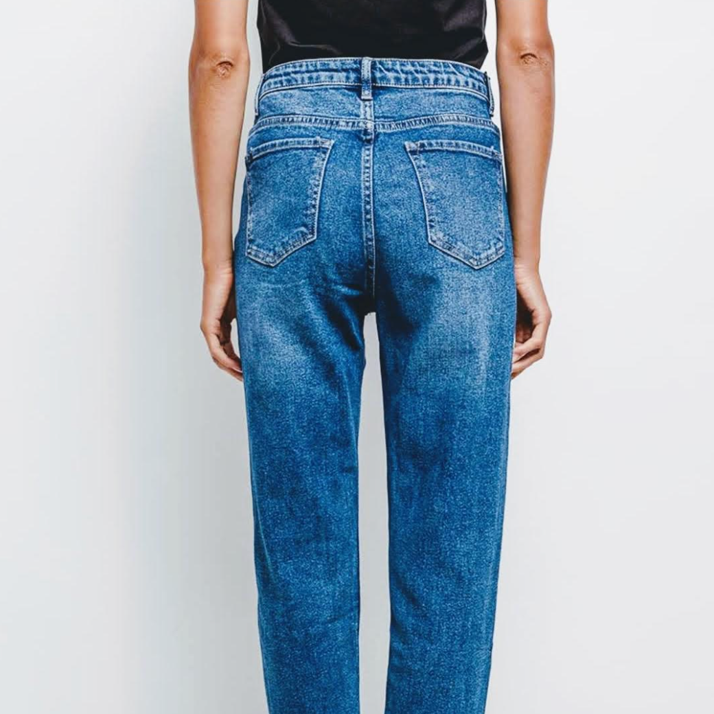 Mom Fit Straight Denim