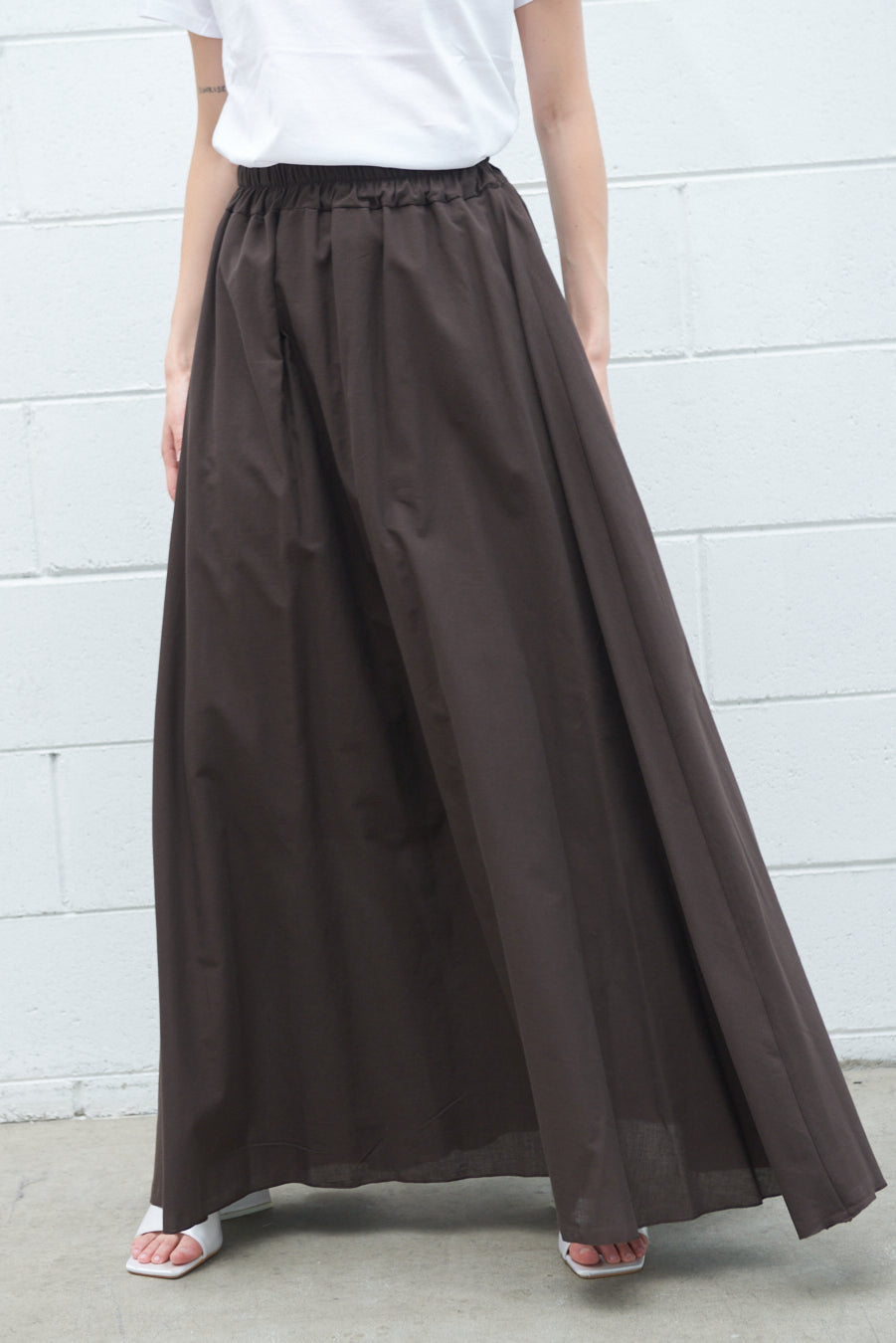 Long chocolate skirt