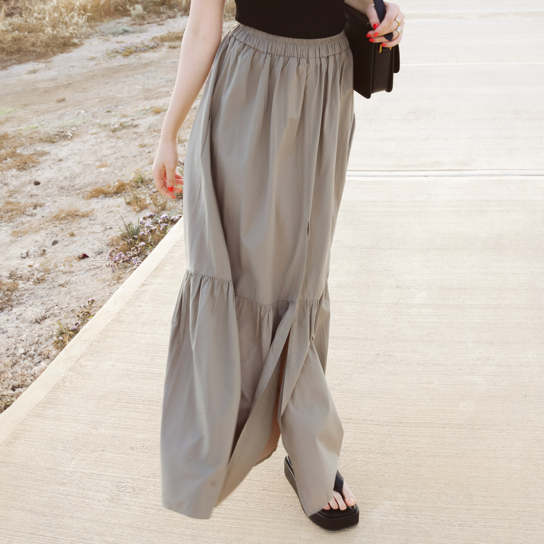 Long Wavy Skirt with Front Slit